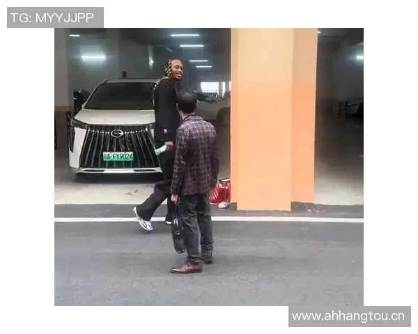 媒体人呼吁麦考尔更换伤病状态不佳现已腿部固定面临更大风险